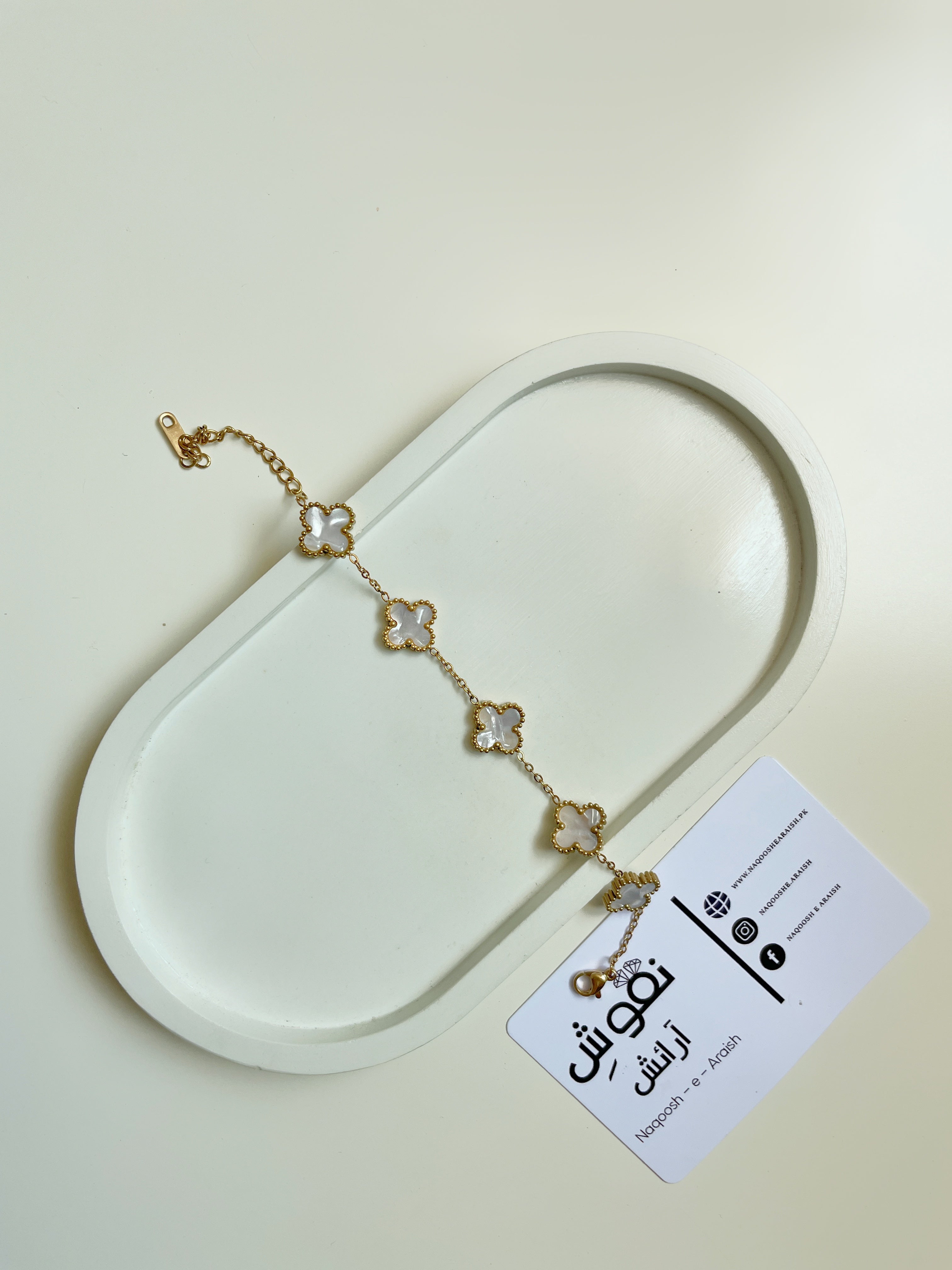 Luxe ’Mother Of Pearl’ Clover Bracelet